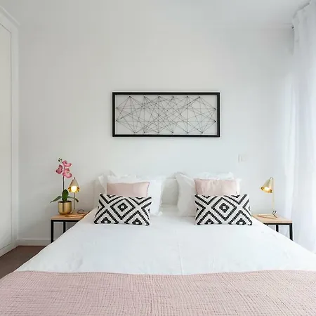 Metro Appartement *