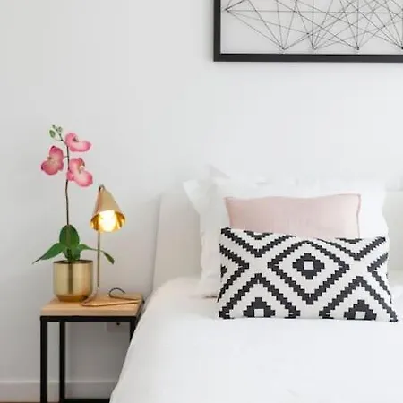 Metro Apartment Lisbon